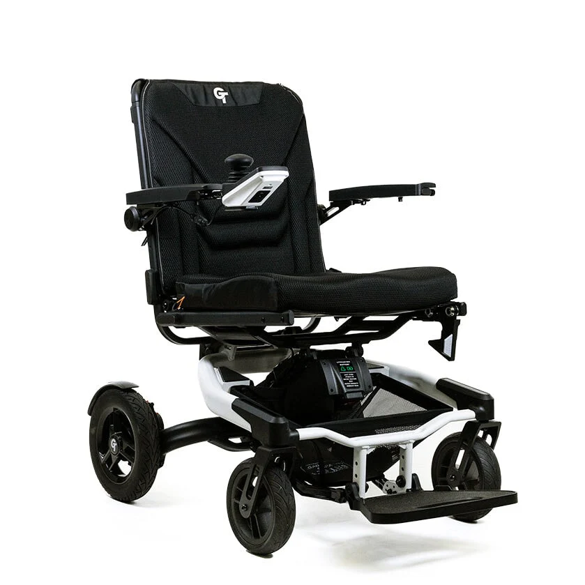 Full image of a Travel Buggy Grand Tourer.